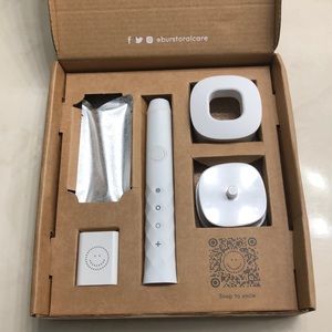 Burst electronic toothbrush w/ replacement heads